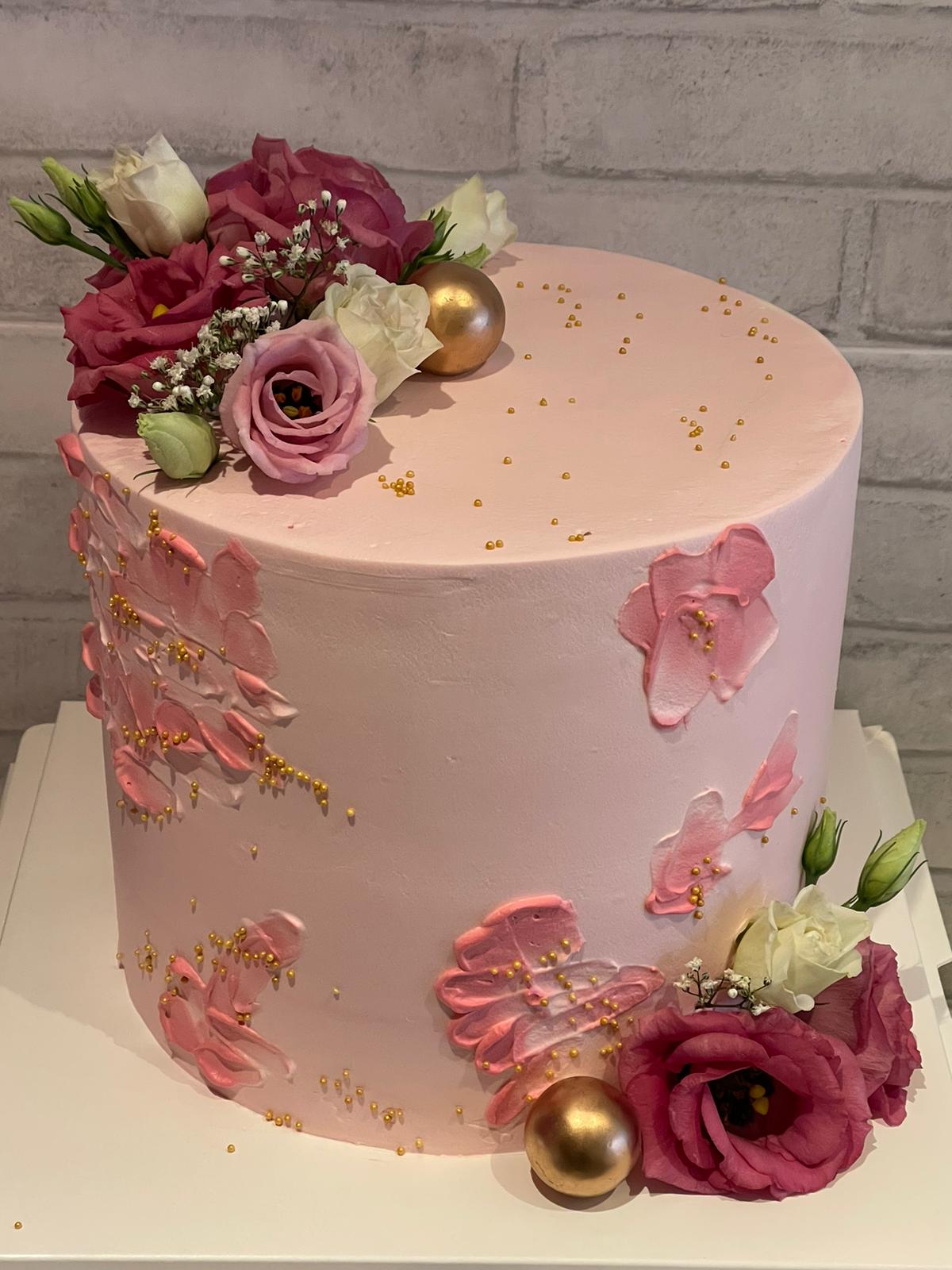 Tall blush cake with fresh roses and gold sphere detail, La-Luscious Bakery Grays