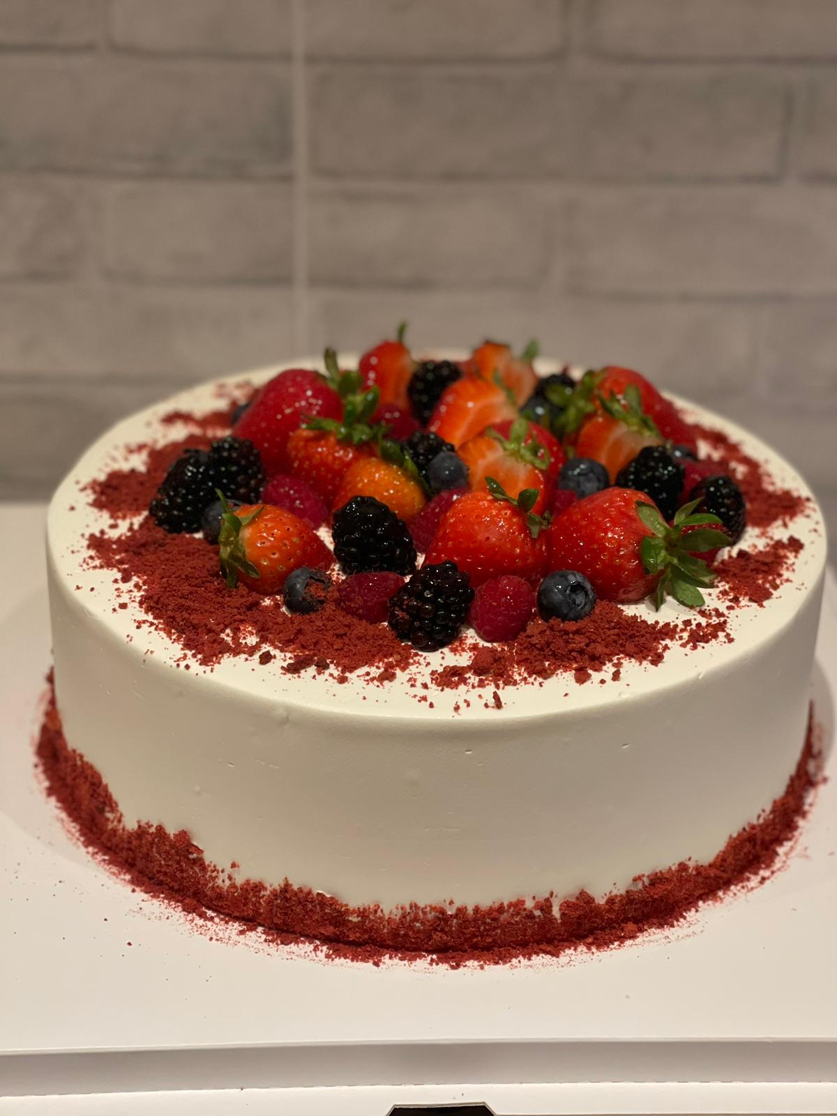 Red velvet cake topped with fresh strawberries and berries, La-Luscious Bakery Grays